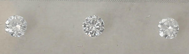 DIAMANTER, 0,265 carat, 3 stycken, IGI certifiering.