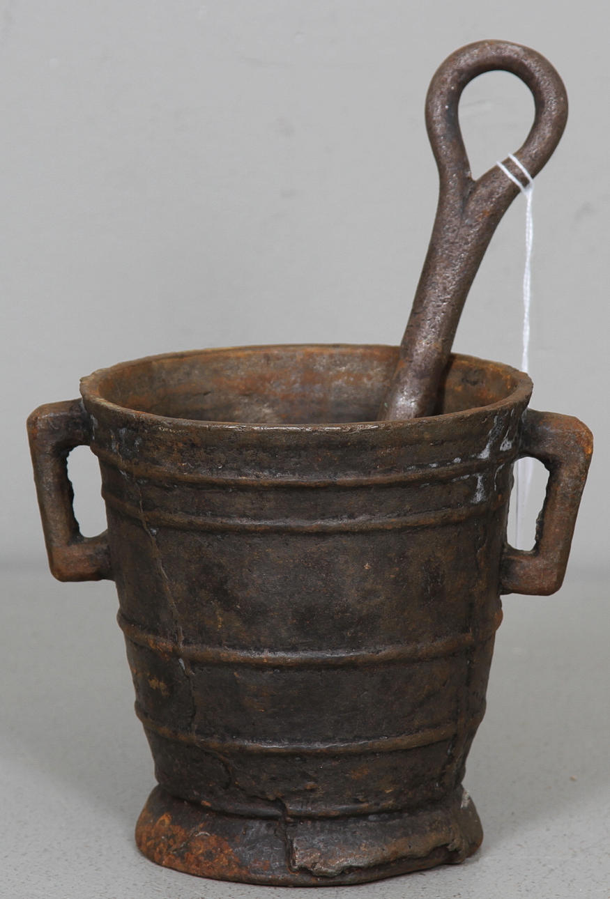 MORTEL, järn, 1700-tal.