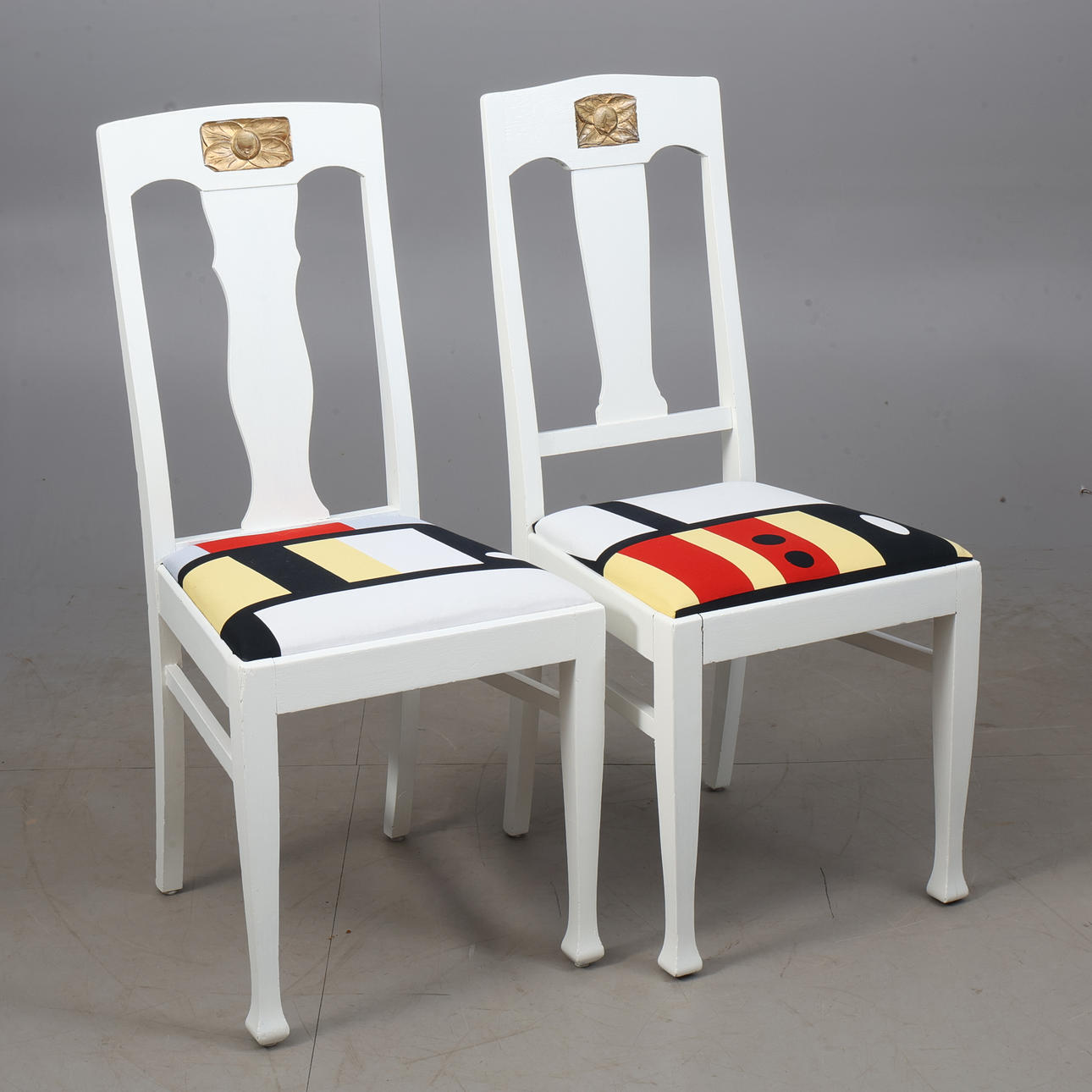 STOLAR, ett par, klädd tiogruppen tyg.