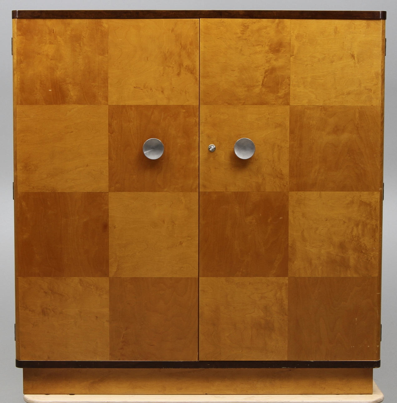 ERIC CHAMBERT. Skåp, 1940 tal.