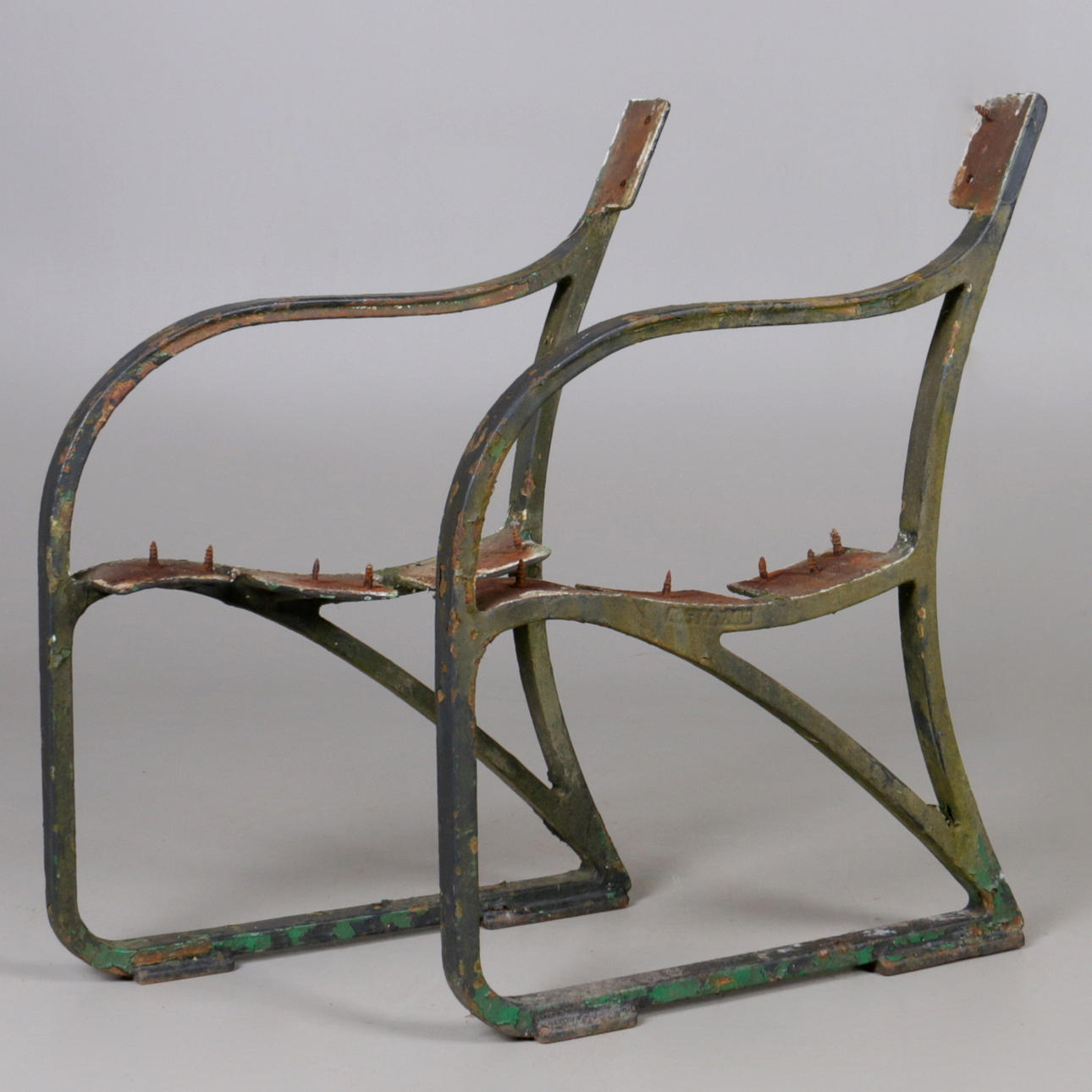 GAVLAR, ett par, gjutjärn, Näfveqvarns bruk, 1900-tal.