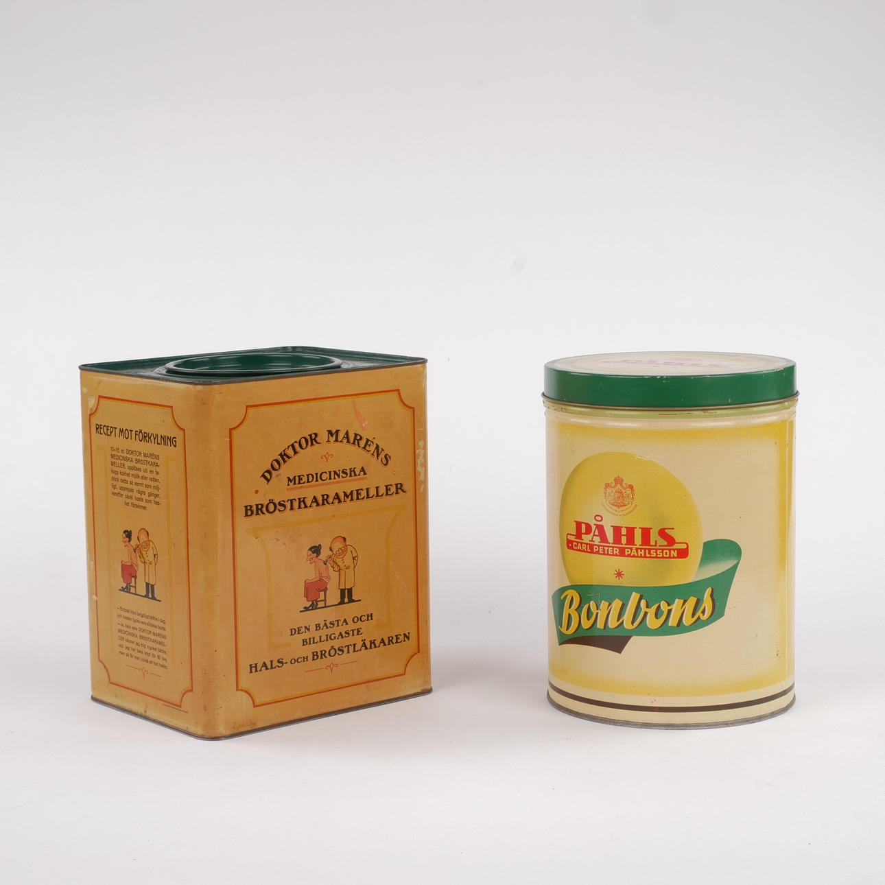 PLÅTBURKAR, 2 st, 1900-tal.