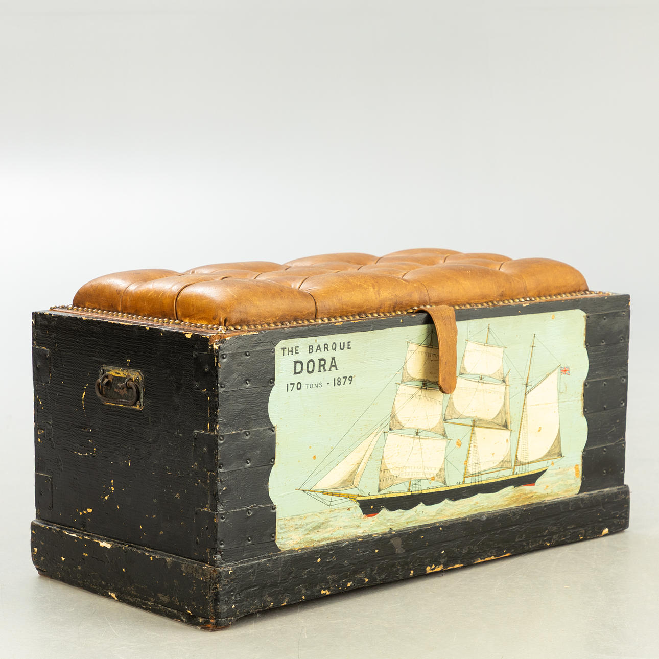 Barque Dora litteä kansinen rintakehä, 20. Jh.