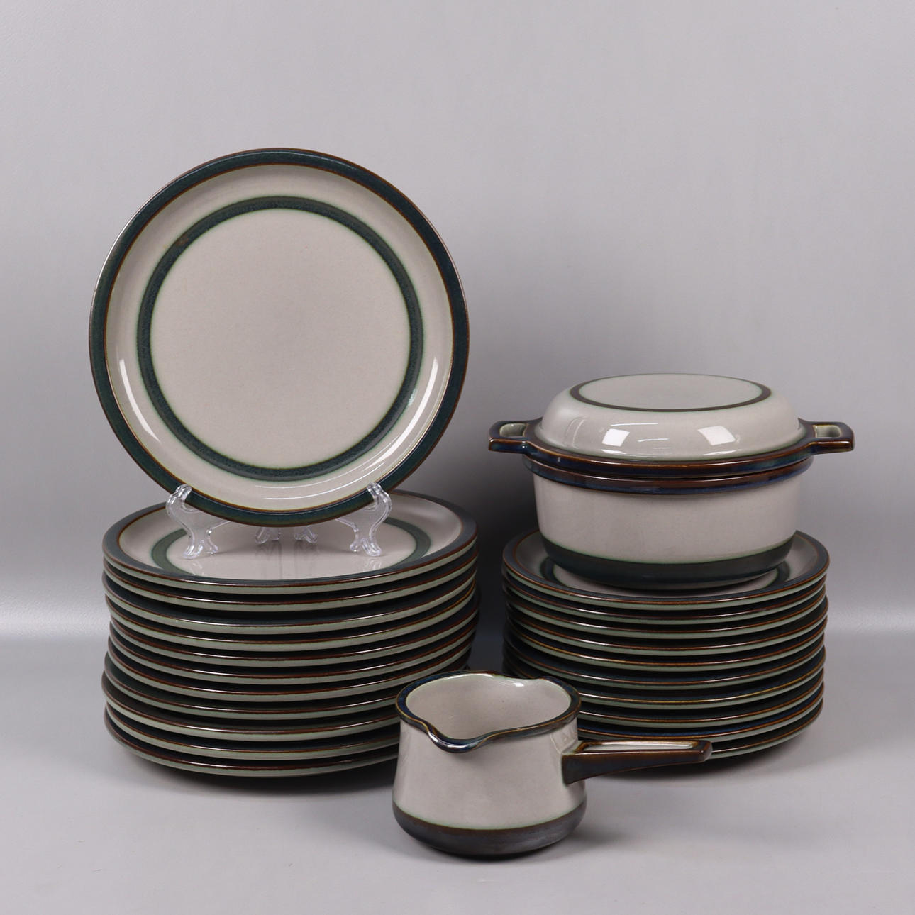 BING & GRÖNDAHL, Danmark, „Tema“, servise, 24 stk.