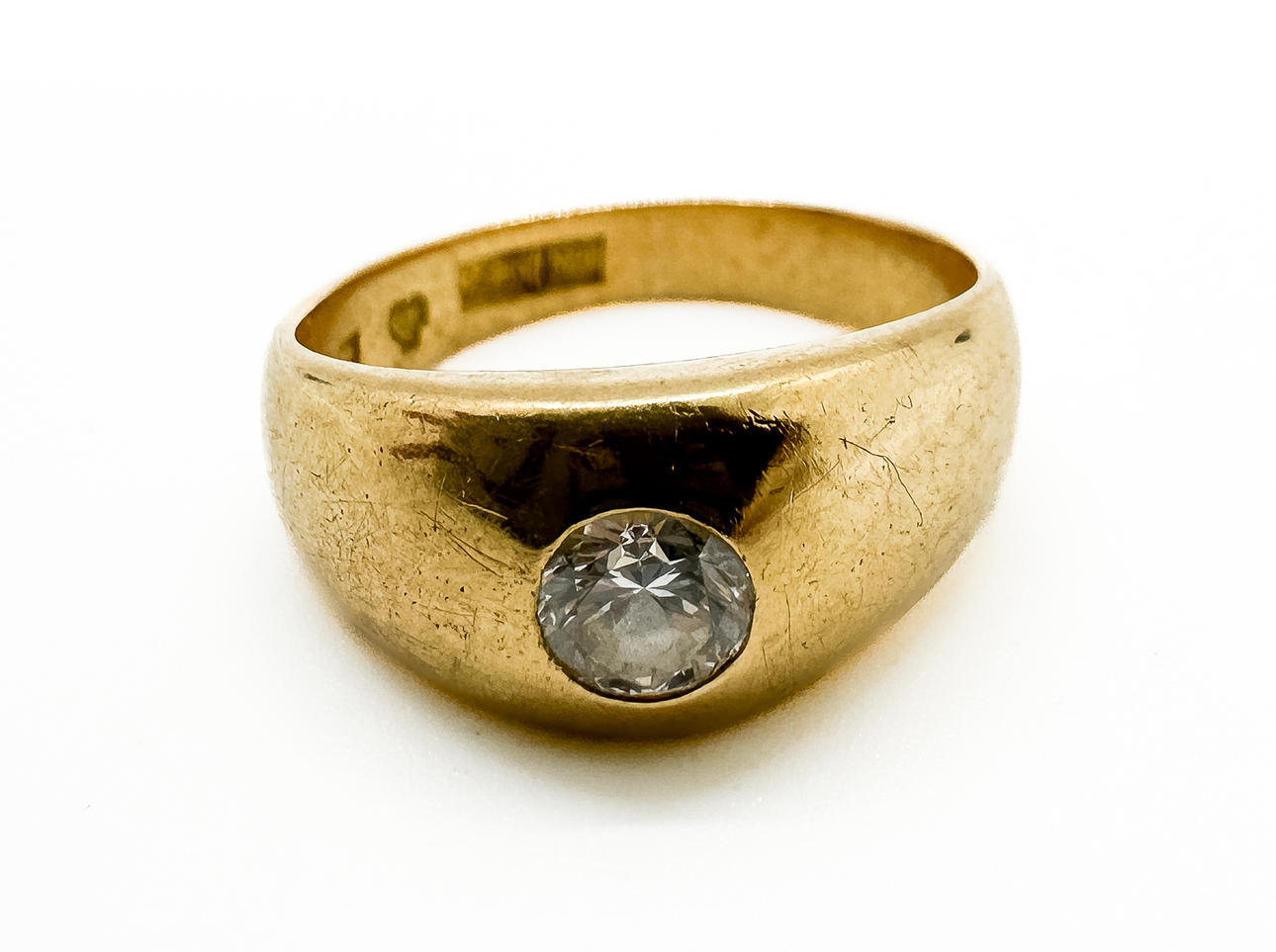 RING, 18k guld, 0,36 carat diamant.