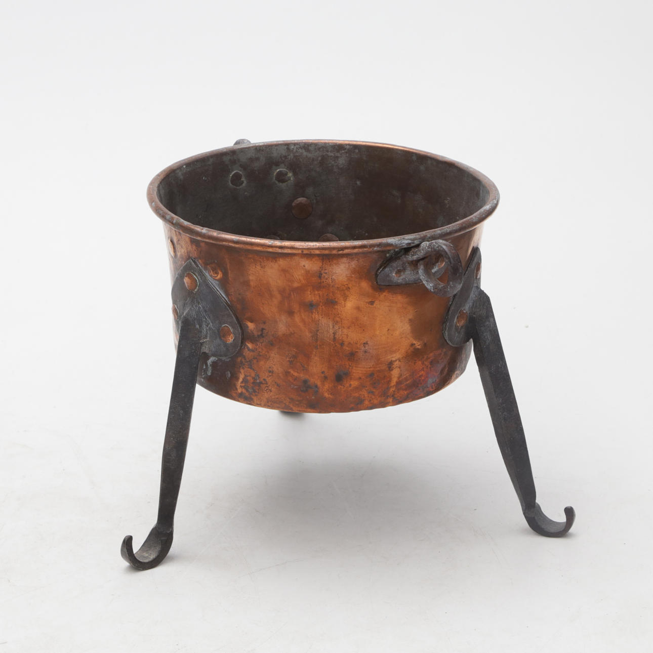 VUOKA, luulla, kupari/rauta.