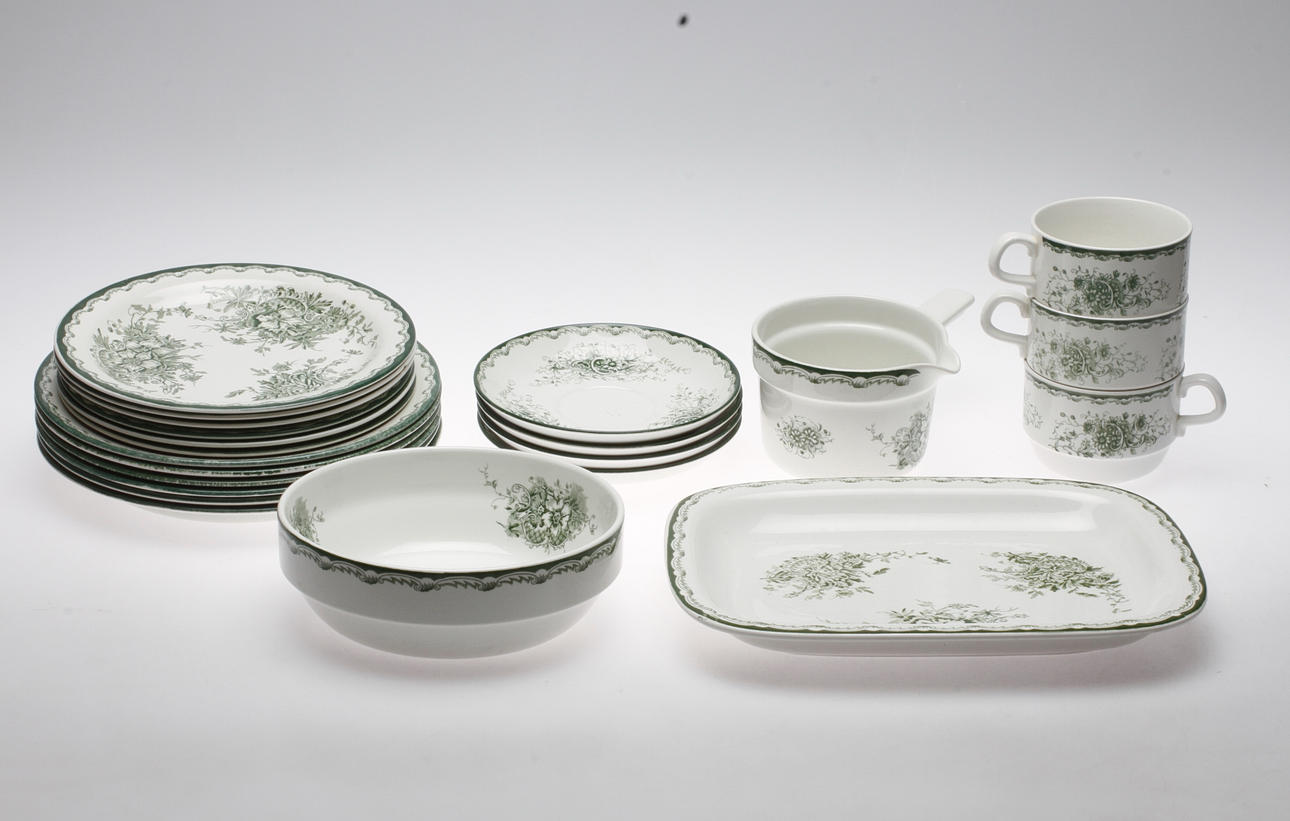 SERVIDELAR, 18 delar, "Gröna Anna", Rörstrand.