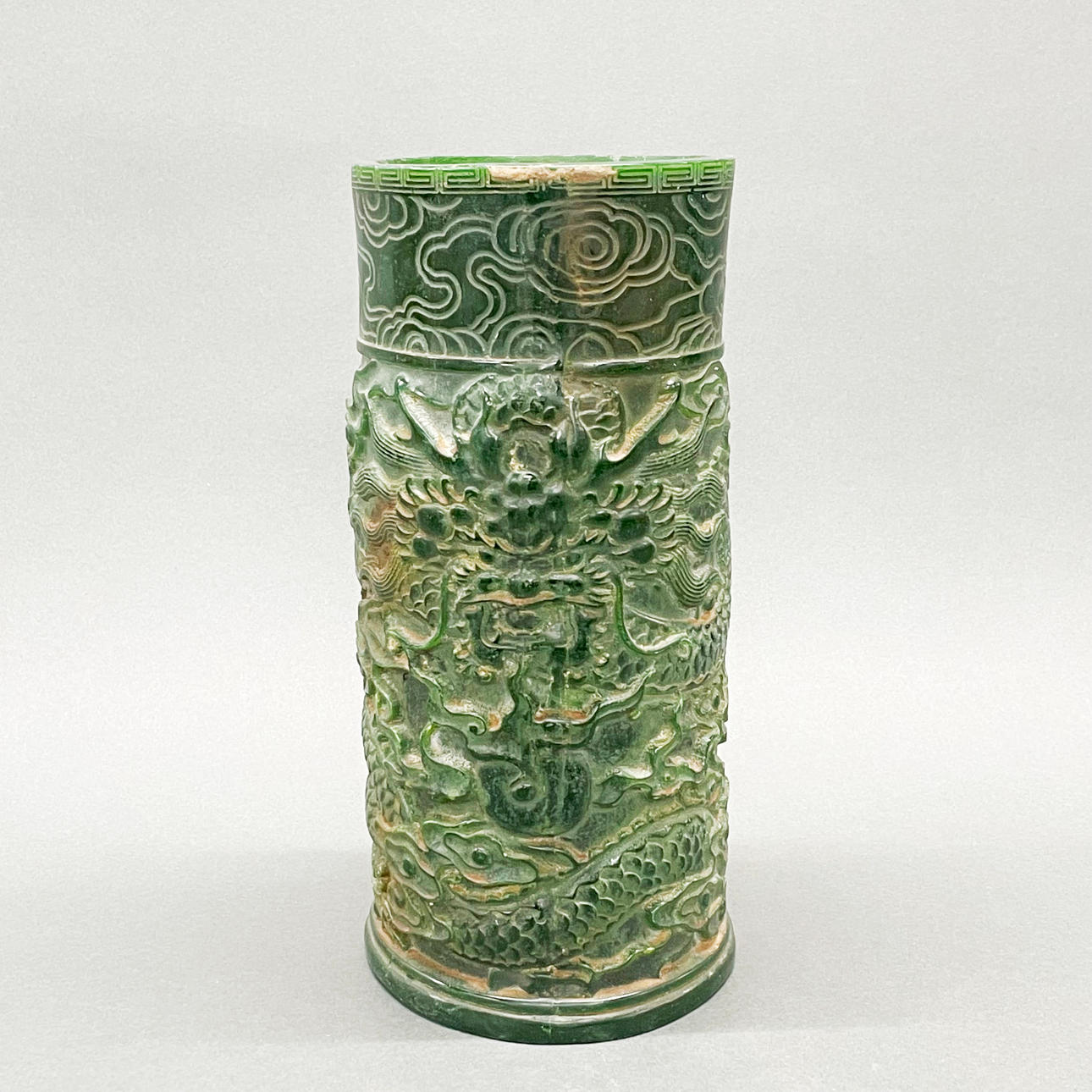 KINESISK JADE/HÅRDSTENSVAS.