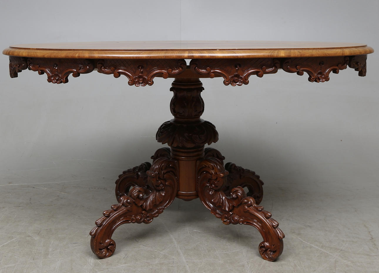 SALONGSBORD, nyrokoko, sent 1800-tal.