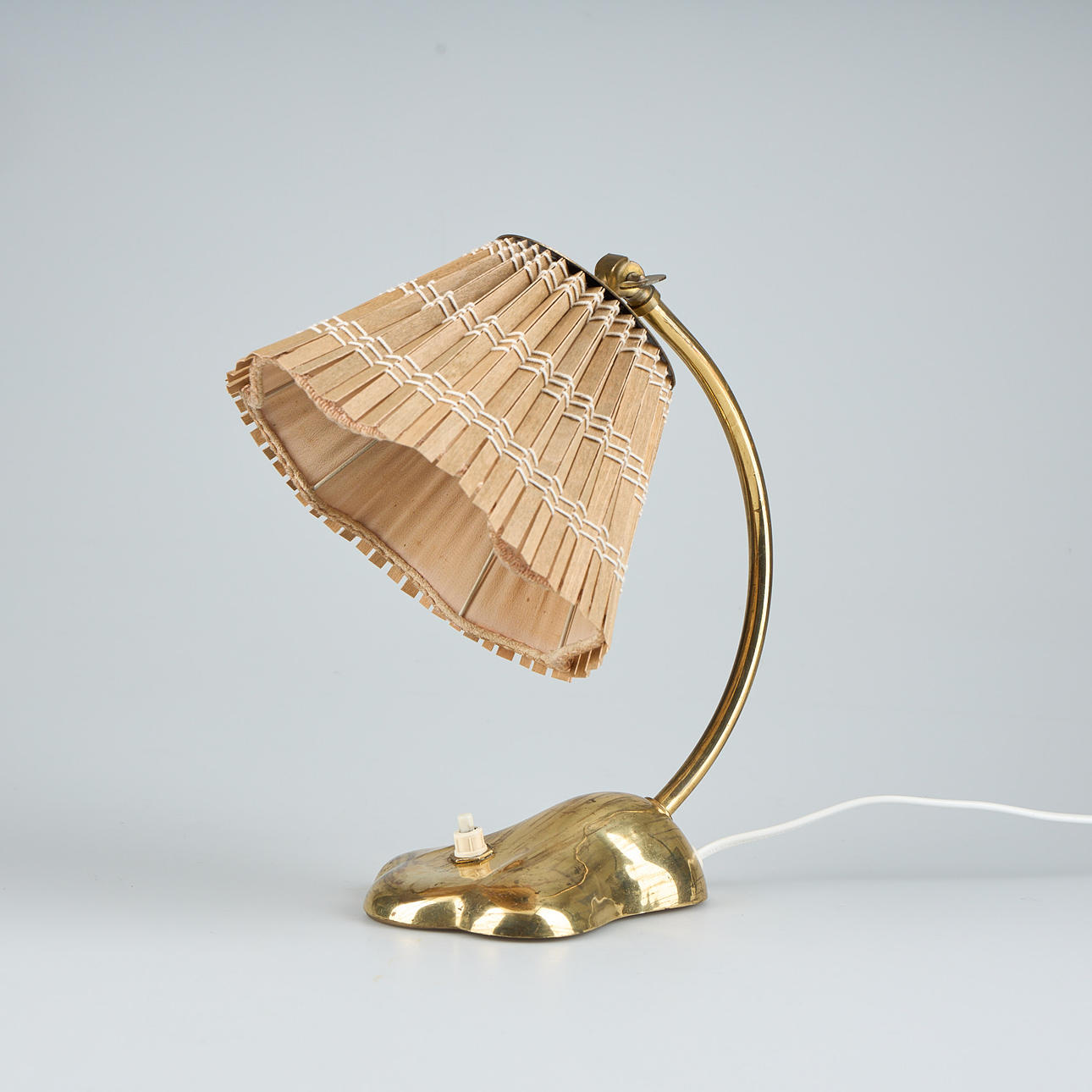 A wall/table lamp, Valinte Oy, mid 20th century.