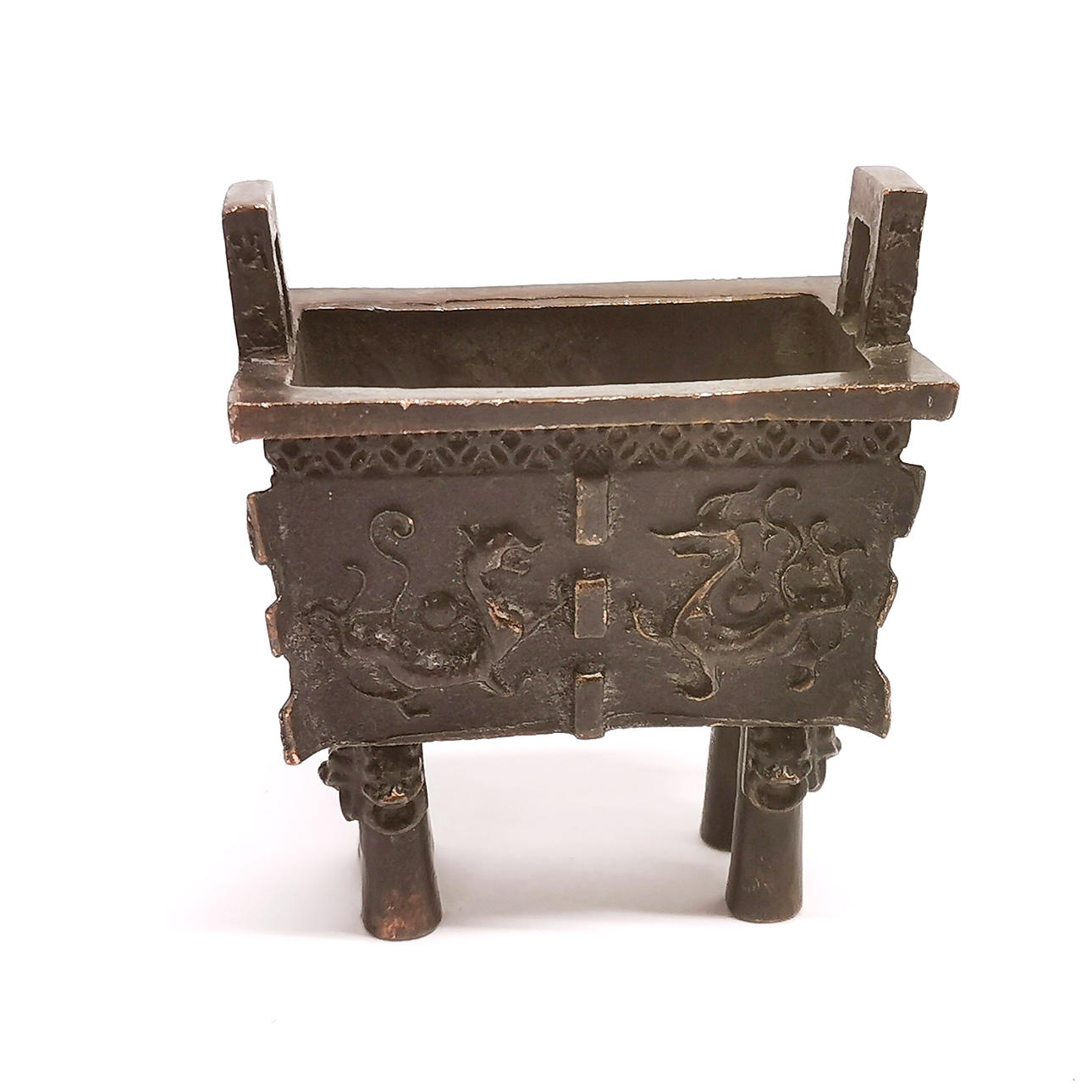 SMALL CHINESE BRONZE CENSER. Asiatica - Auctionet
