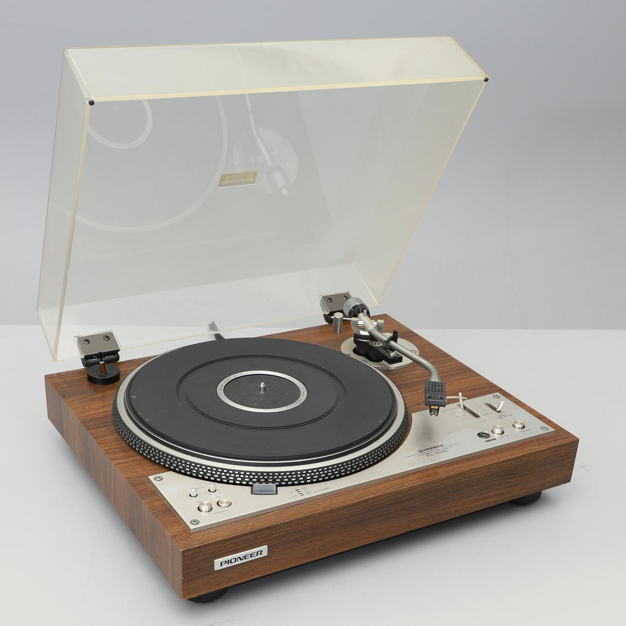 TURNTABLE, PIONEER PL-530.