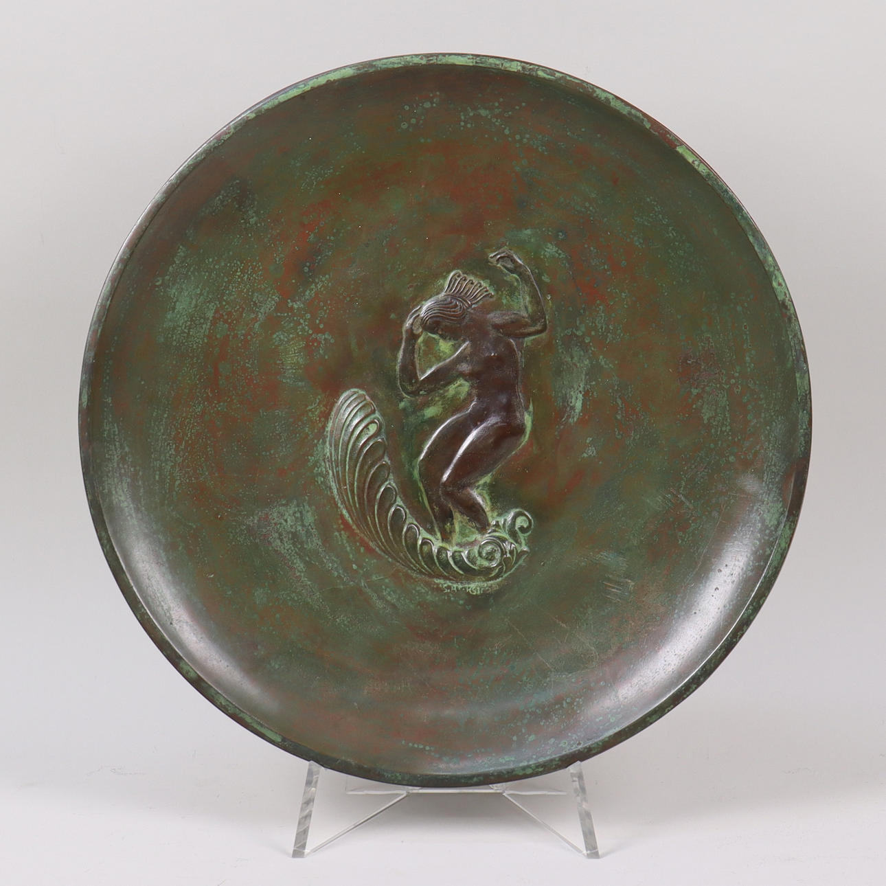 SUNE BÄCKSTRÖM, a bronze dish, Art Deco, 1930s.