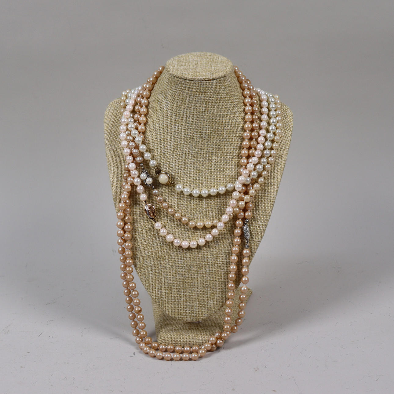 PEARL NECKLACE, 4pcs.