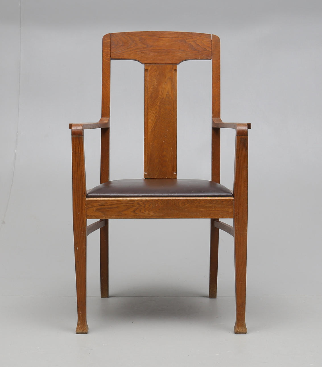 KARMSTOL, ek, jugend, 1900-talets början.