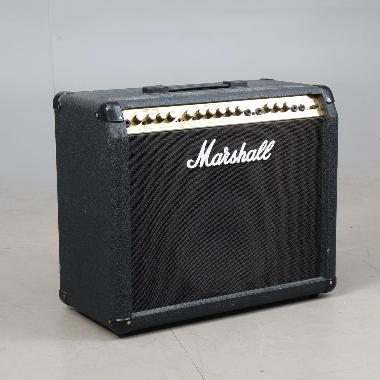 GUITAR AMPLIFIER, Marshall Valvestate 80V, model 8080.