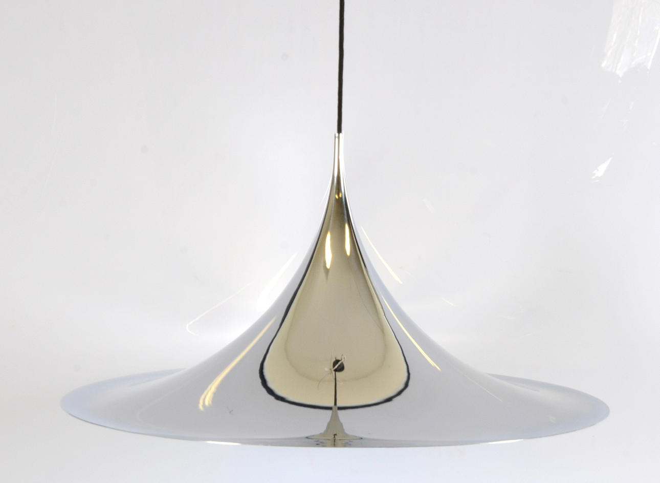 TAKLAMPA, "Semipendel", Claus Bonderup, Fog & Morup, Danmark.