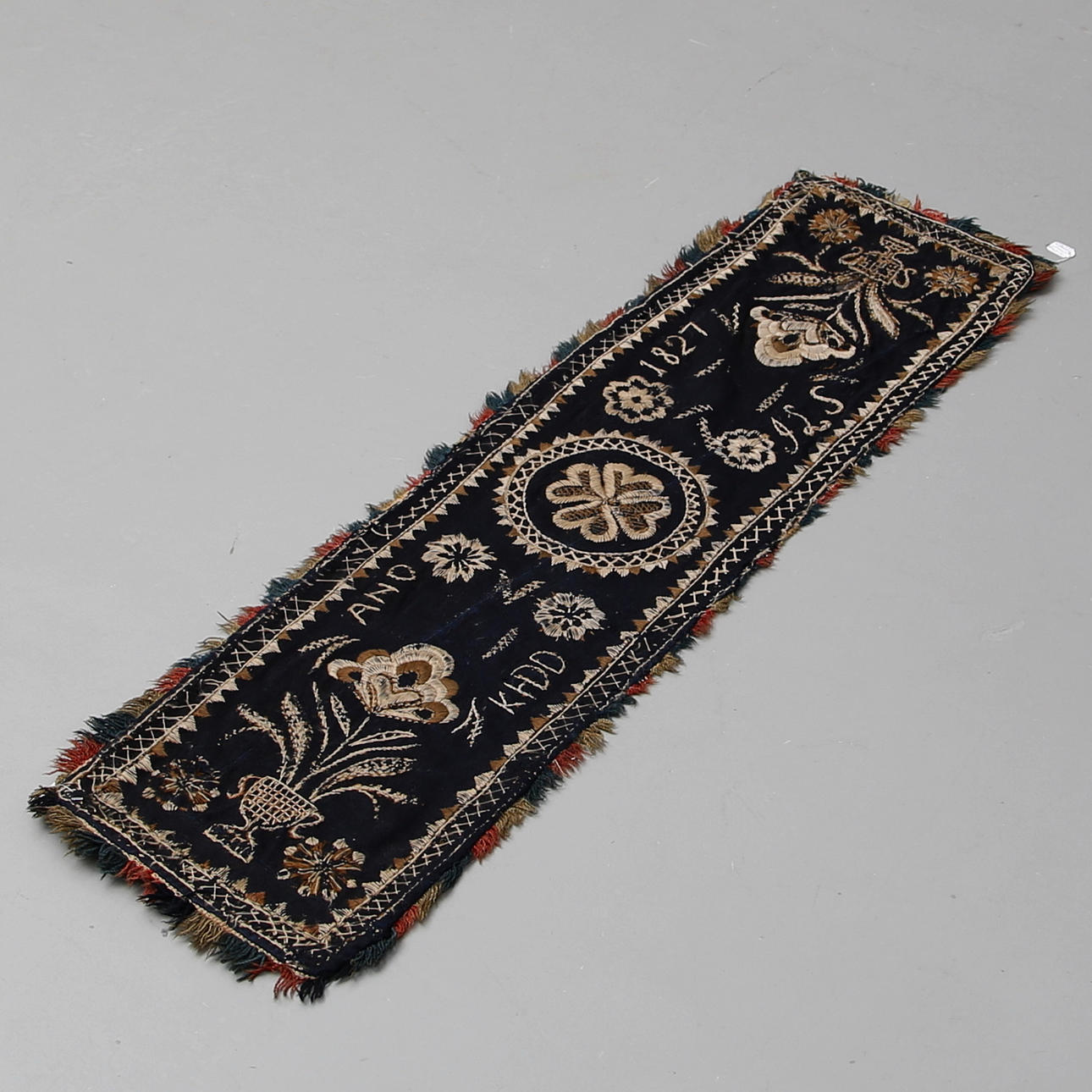 DUK från Nordvästra Skåne, Monogrammärkt och daterad ANO 1827.