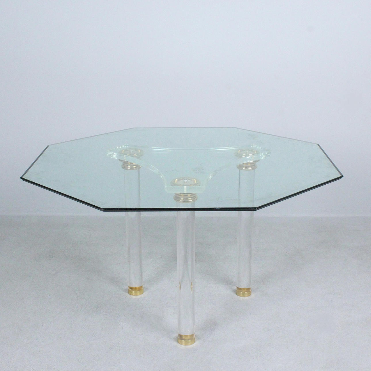 Hollywood Regency table/dining table, glass, acrylic, 1970s.