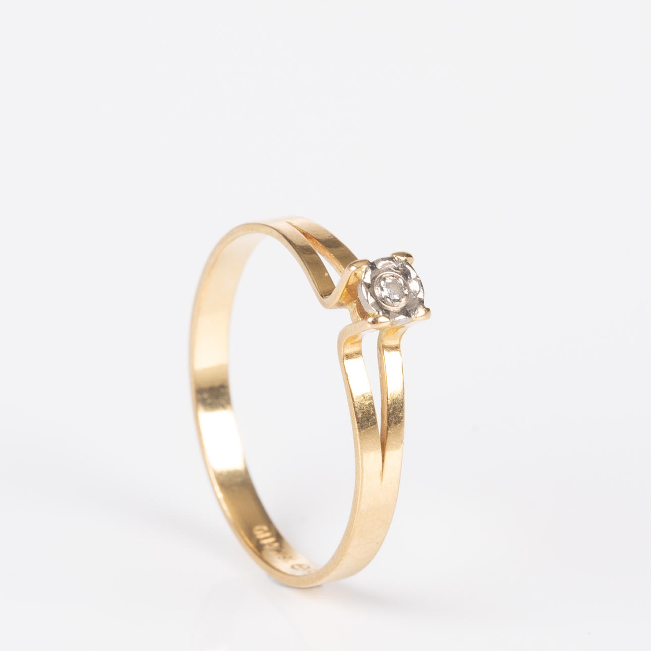 RING, 18 K Gold, Brillanter Diamant 0,01 ct.