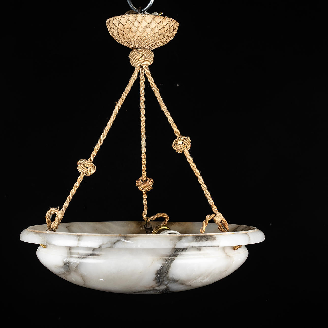An alabaster AMPEL, 1930s/40s.