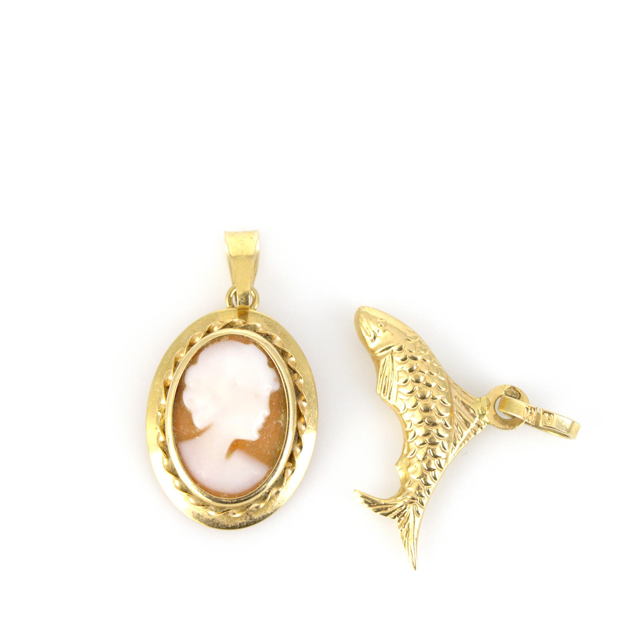 PENDANTS, 2 pcs. gold 18k, seashell camel and fish charm.