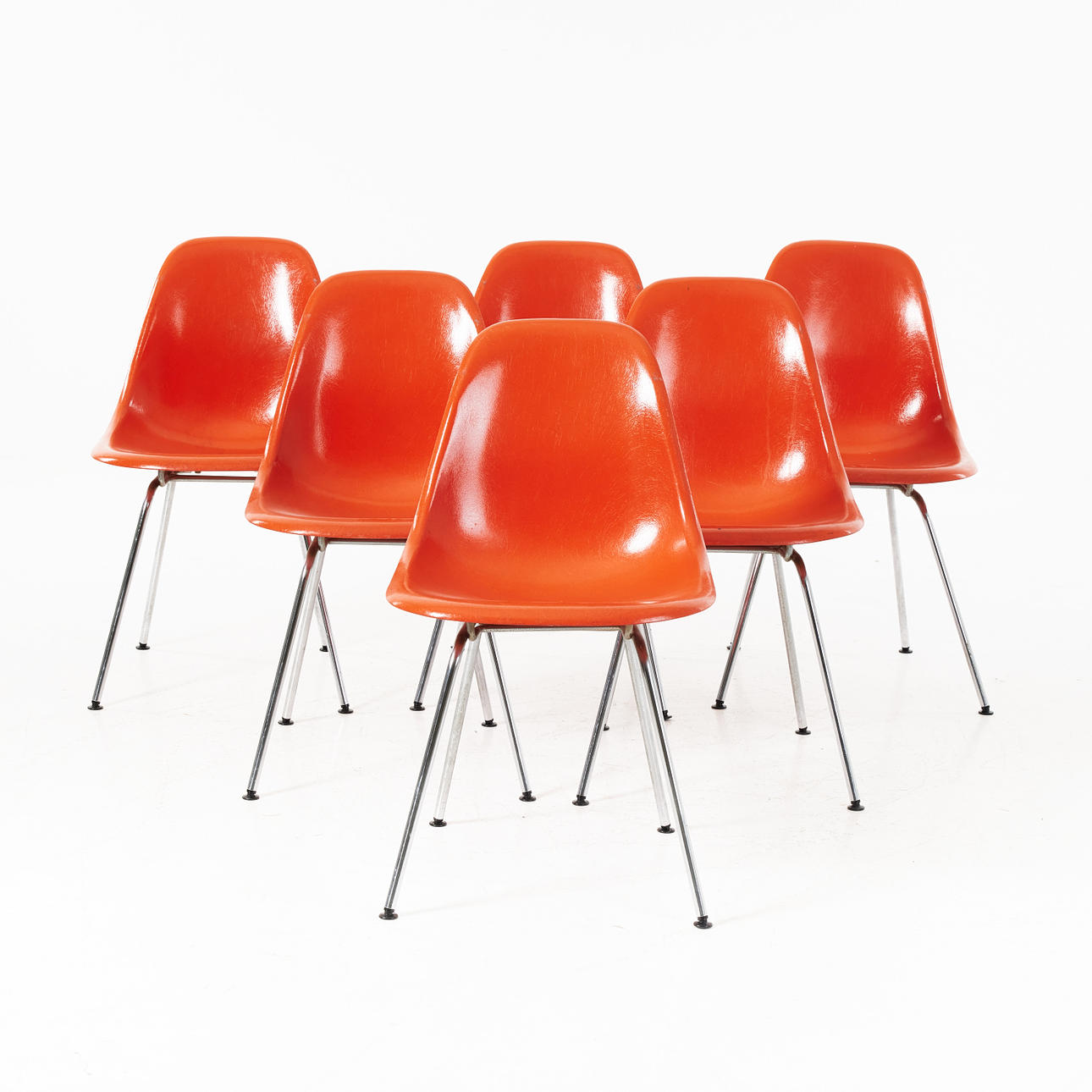 CHARLES & RAY EAMES. 6 “DSX” chairs, Herman Miller.