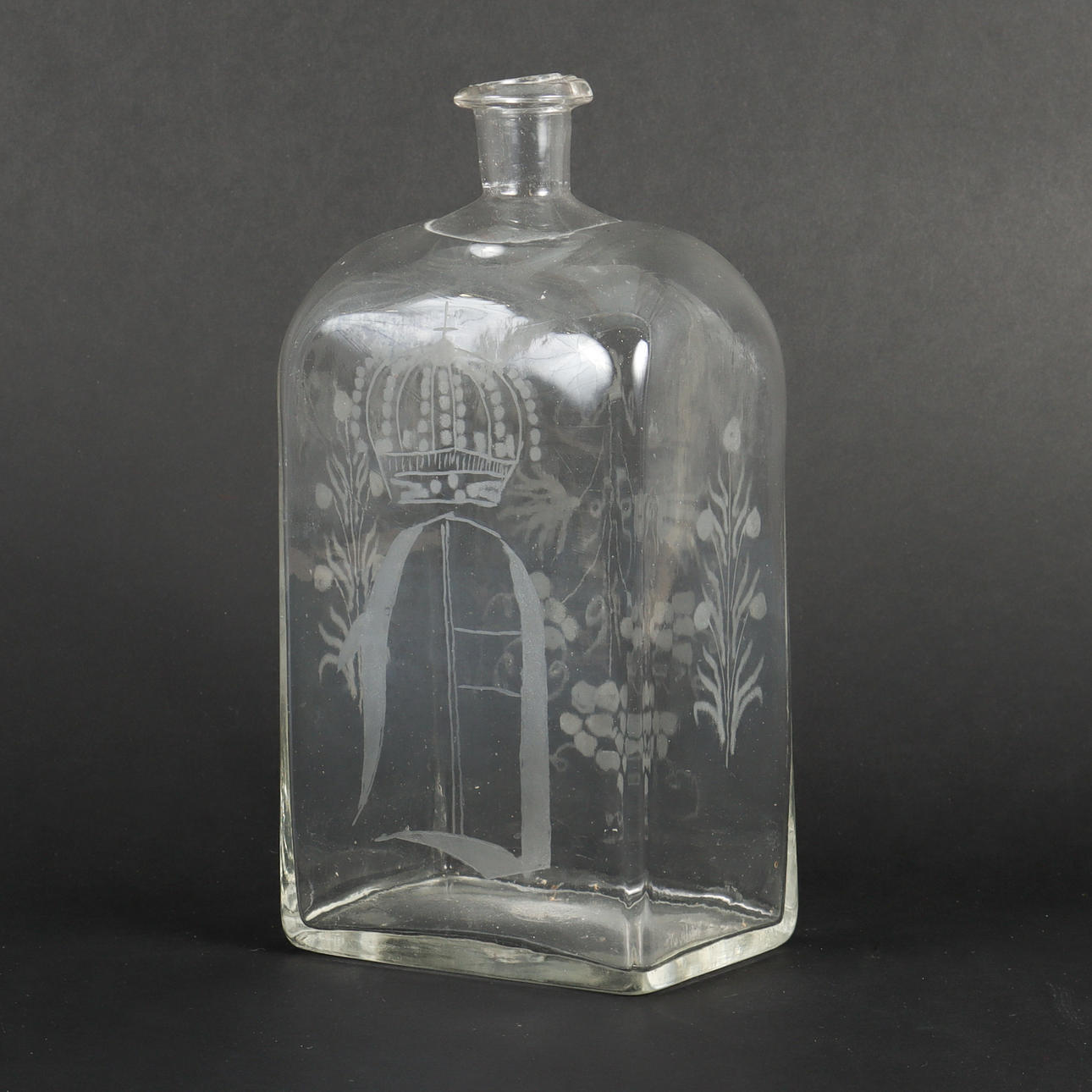 BRÄNNVINSFLASKA 1800-tal.