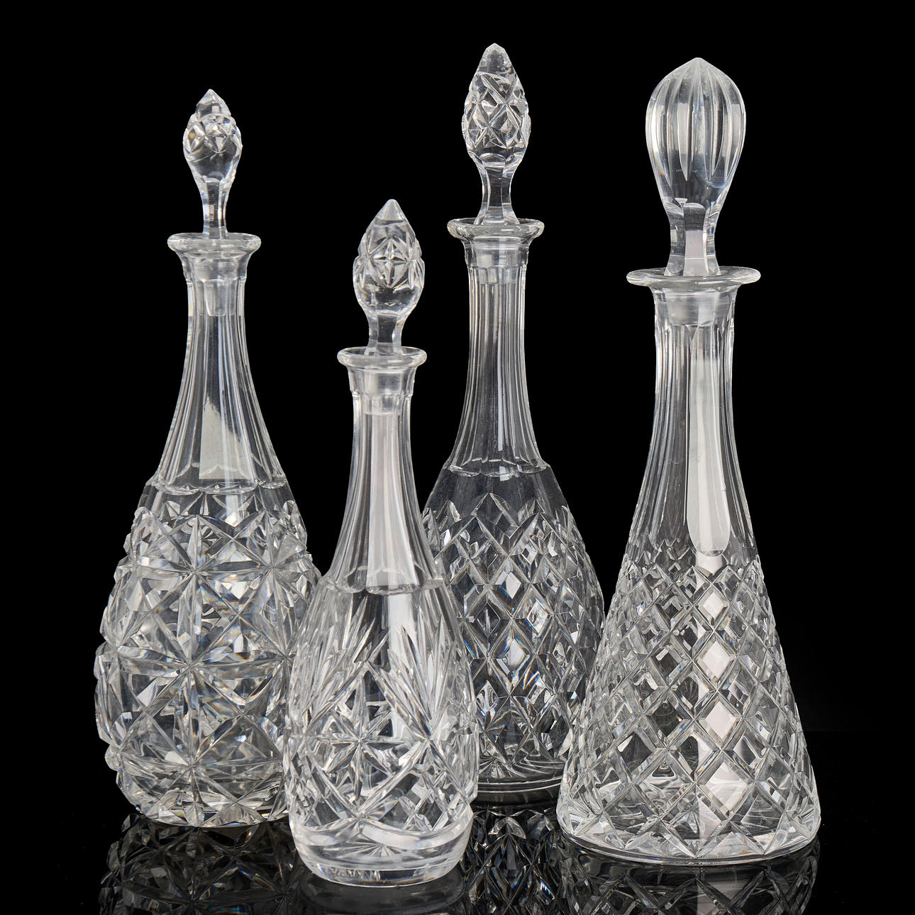 Decanters, 4 pcs, with stoppers, slotted.