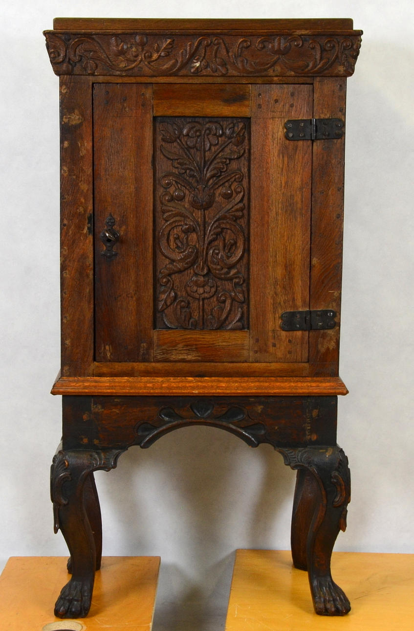 SKÅP, barock, 1800-tal.