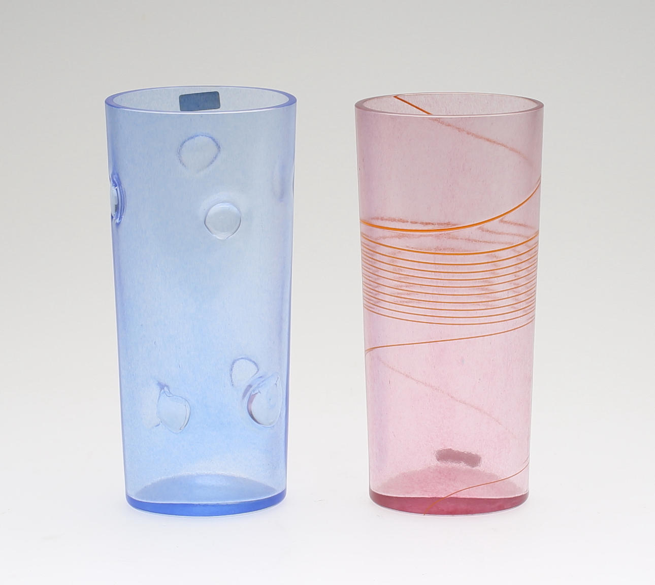 VASER, 2 st, glas, Bertil Vallien, Kosta Boda.