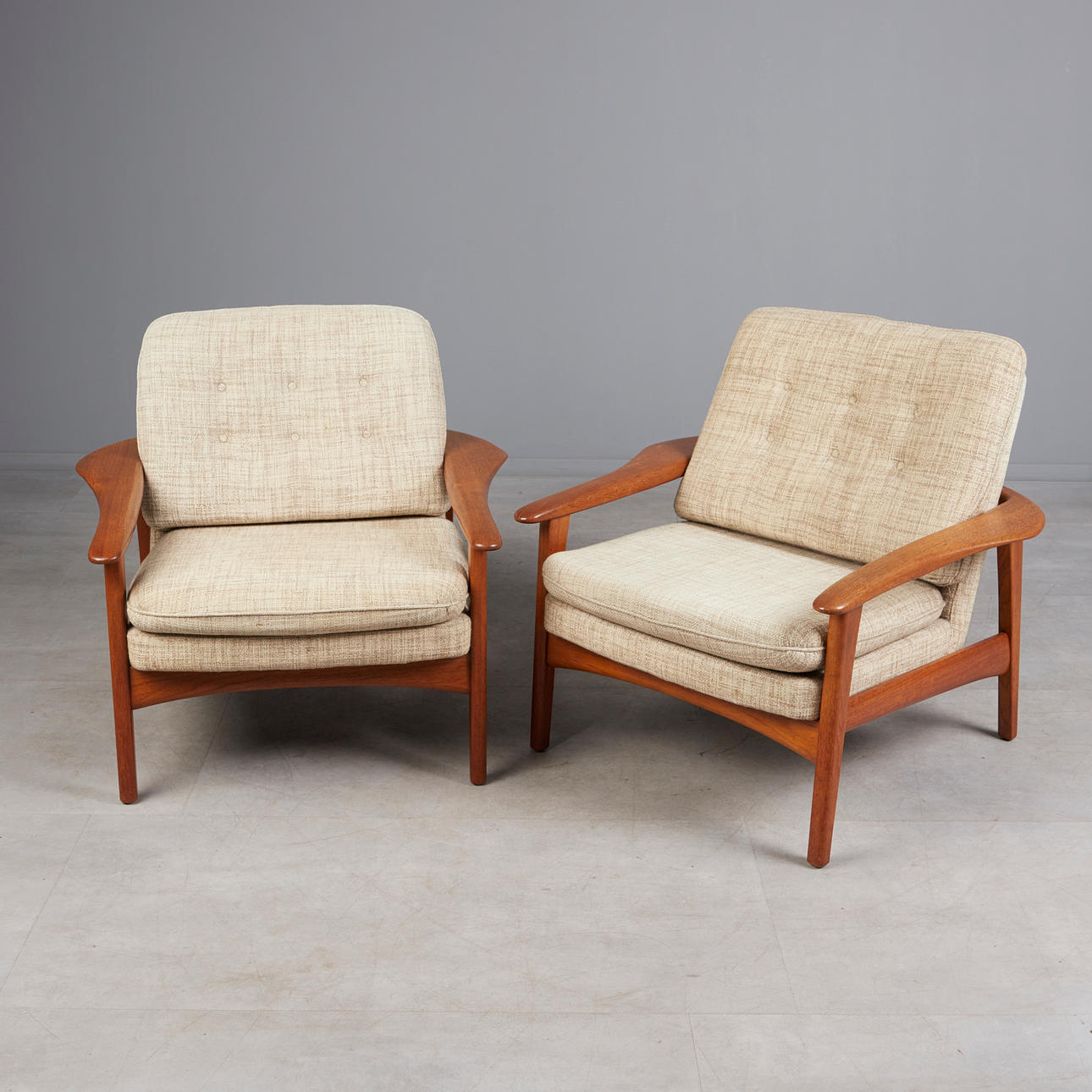 Två fåtöljer. Teak, 1960-tal, Danmark.