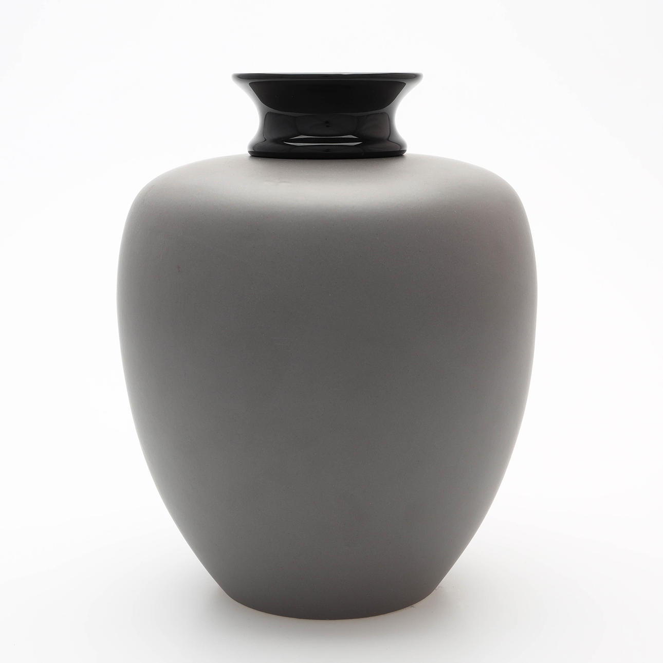 VAS, med insats, keramik.