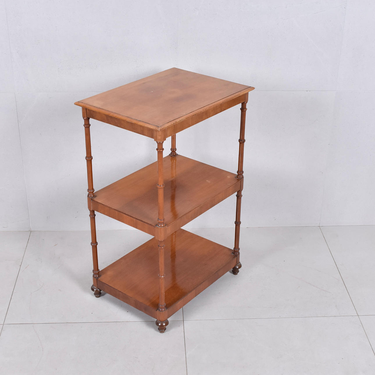 ETAGEBORD, mahogny, 1900-tal.