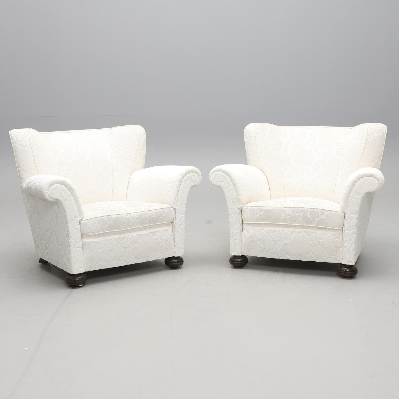 Ein Paar Sessel der 1940er/50er Jahre.