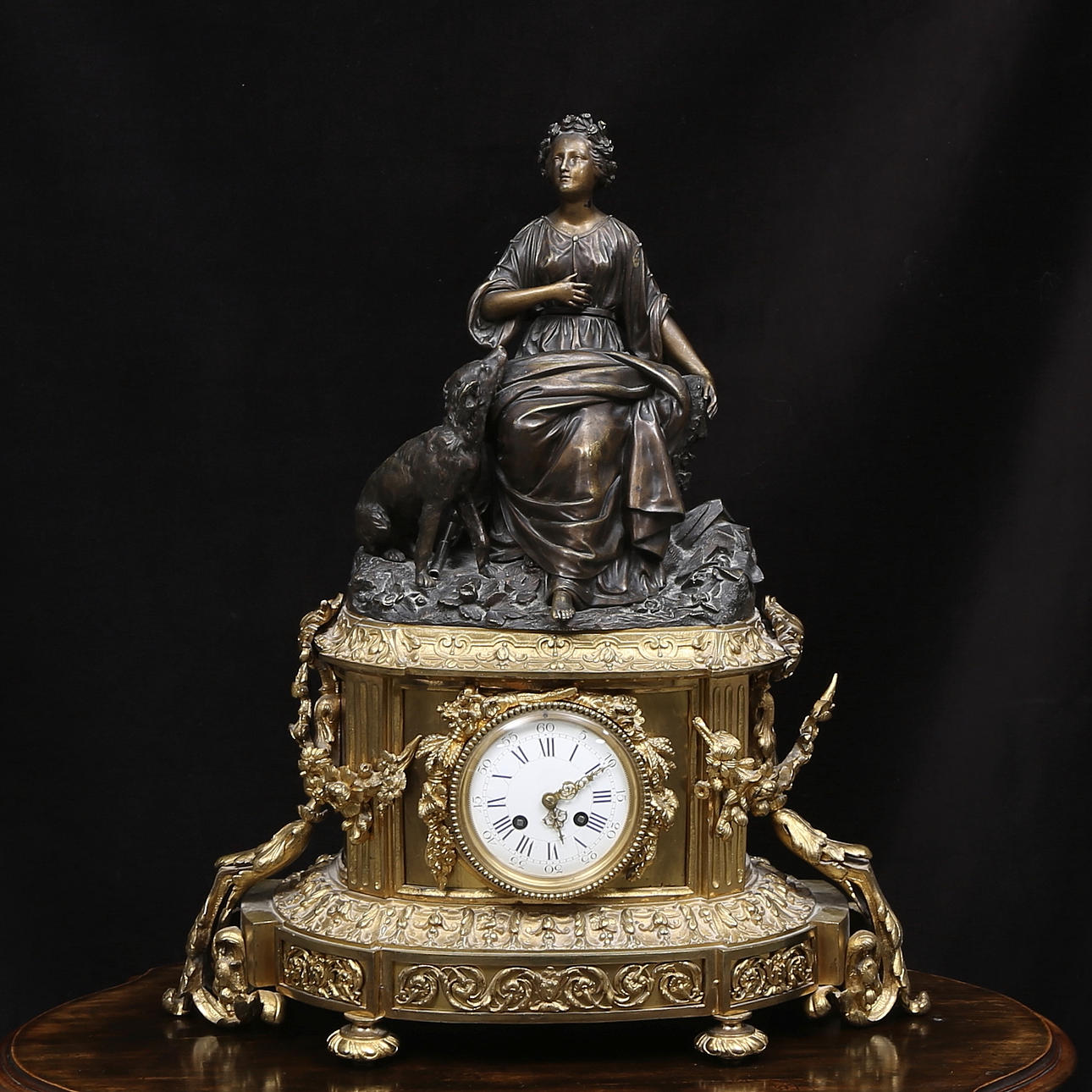 BORDSPENDYL, Frankrike, 1800-tal.