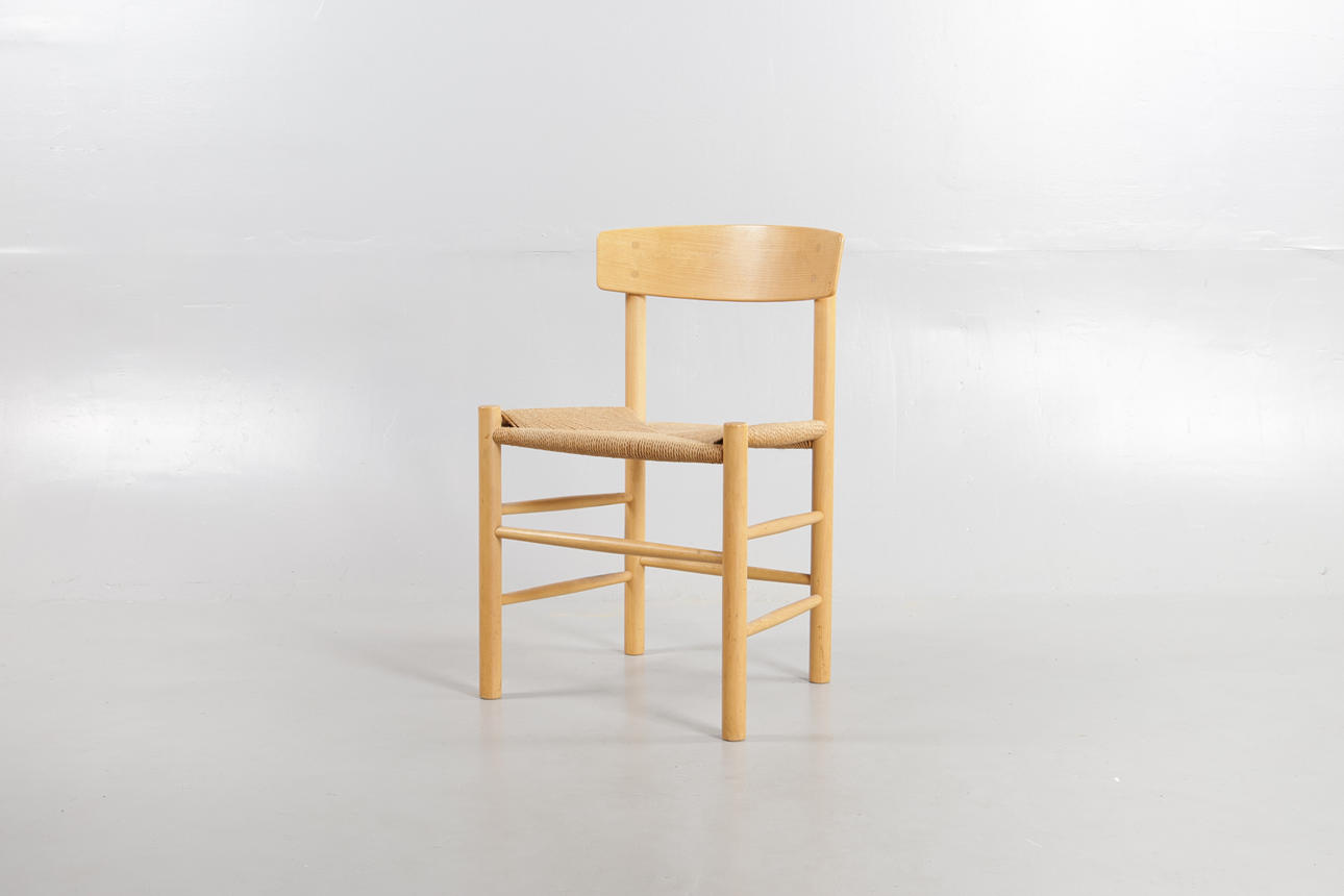 BØRGE MOGENSEN. Folkestole/Beech Shaker Stol/Pappersgarn.