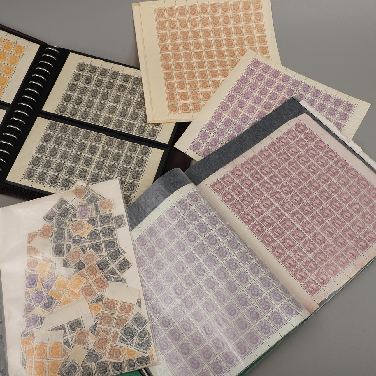 HELARK, blue Lilla Riksvapnet, 20th century.