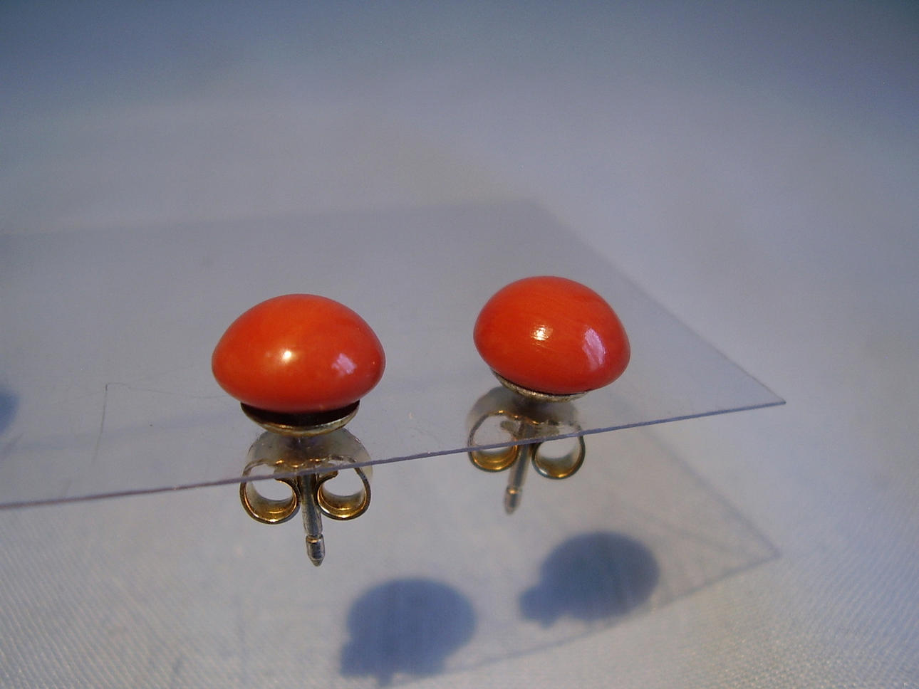 KORALL ÖRHÄNGEN silver 835 guldpläterad.