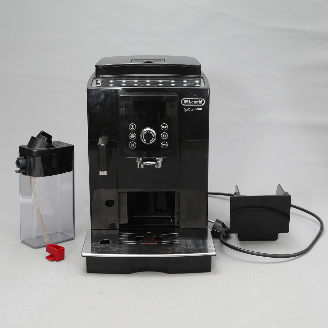 COFFEE MACHINE, DeLonghi, cappuccino.