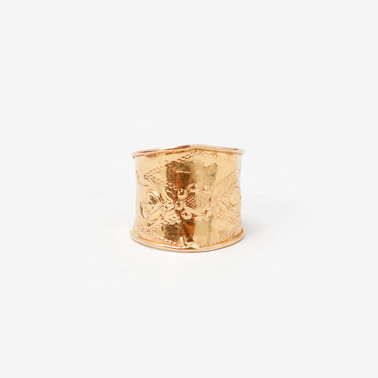 RING, 18k gold, weight approx 1,6 grams.