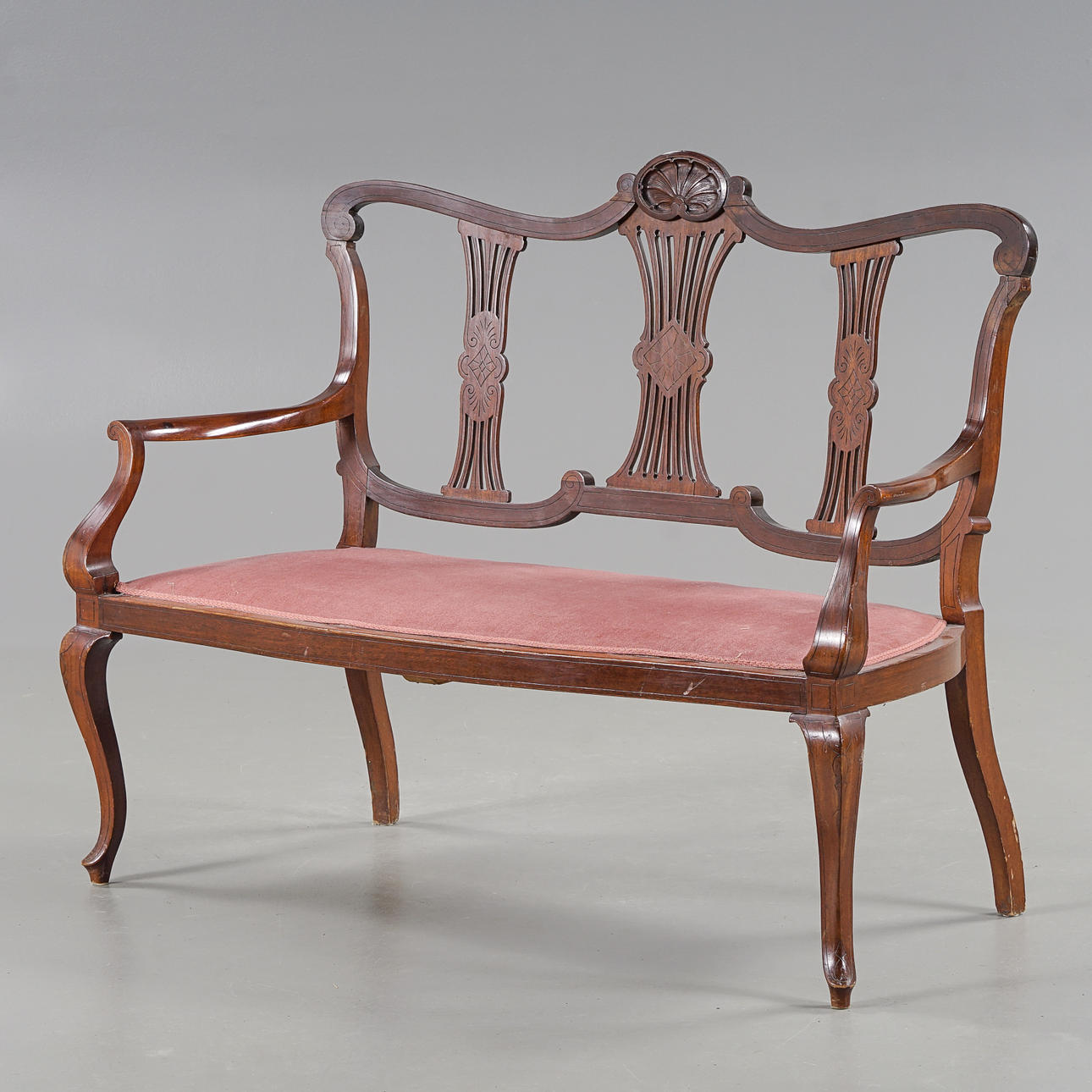 Ein Jugendsofa aus dem frühen 20. Jahrhundert.