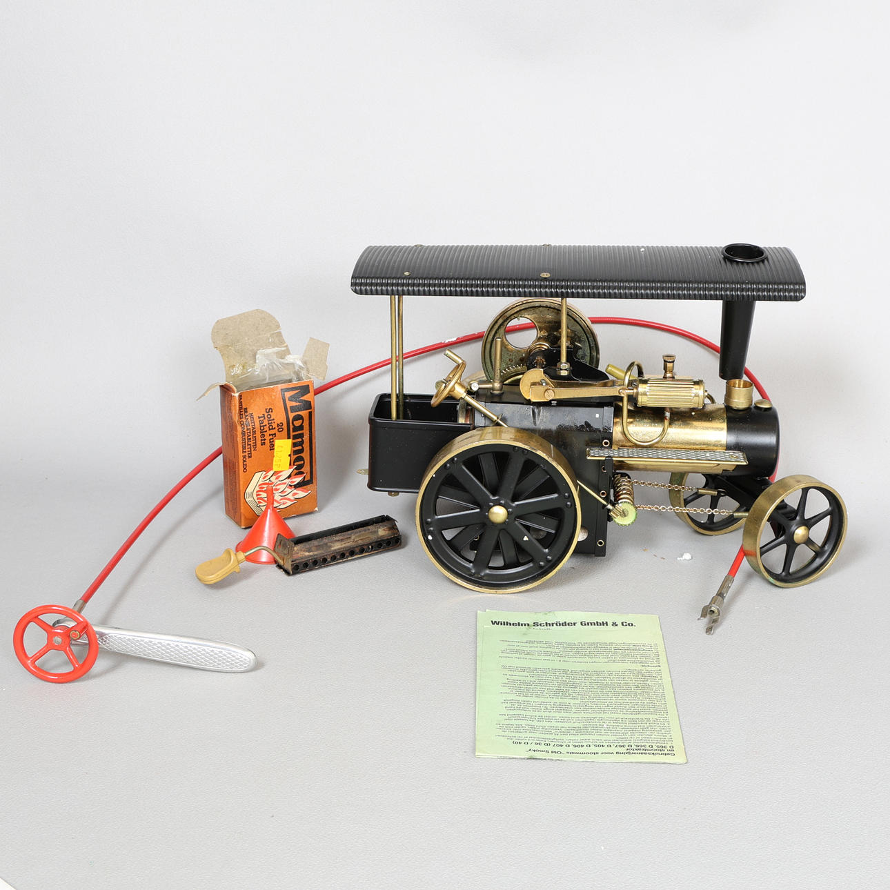 A WILESCO D406 STEAM ROLLER.