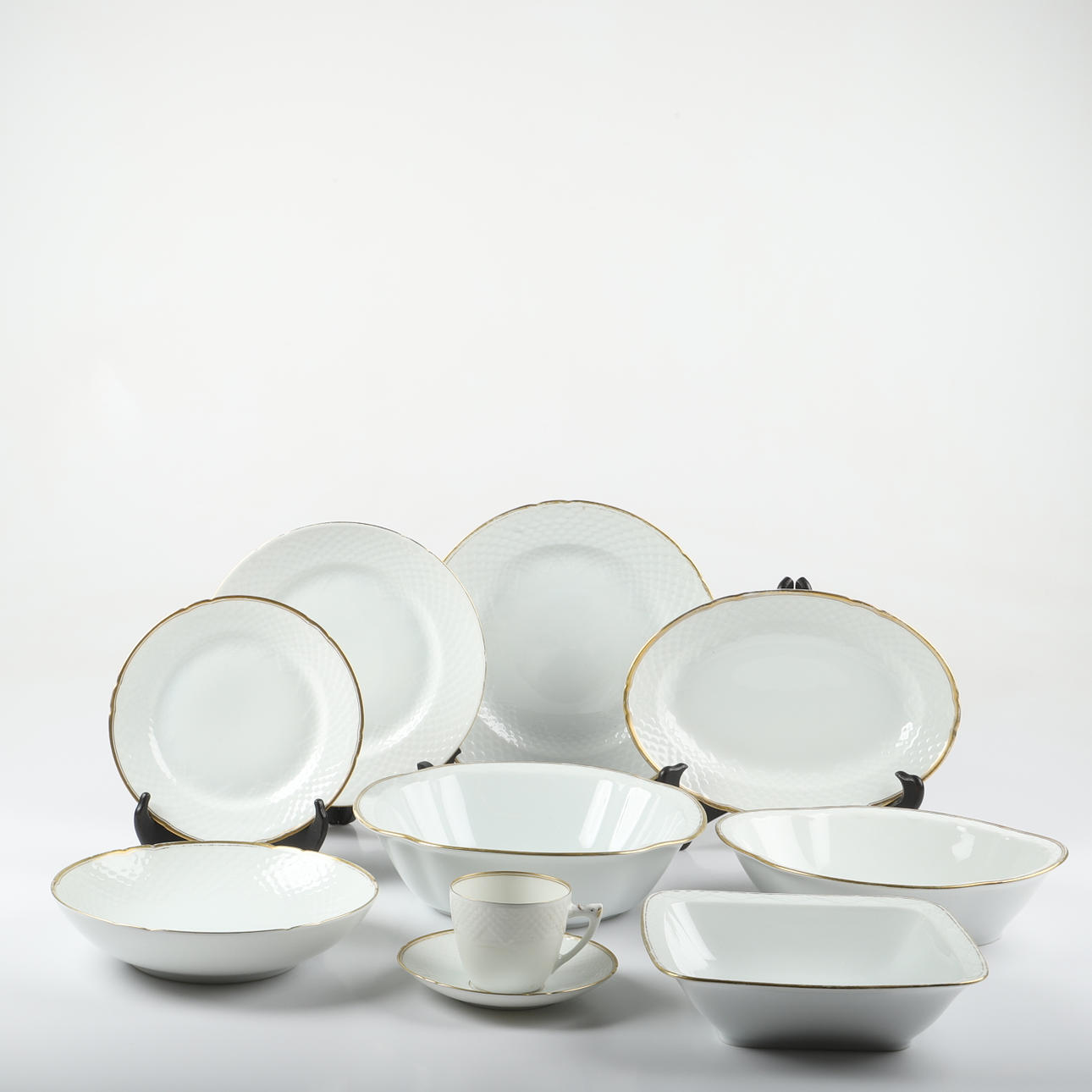 MATSERVIS, 30 delar, "Hartmann", Bing & Gröndahl, Danmark.