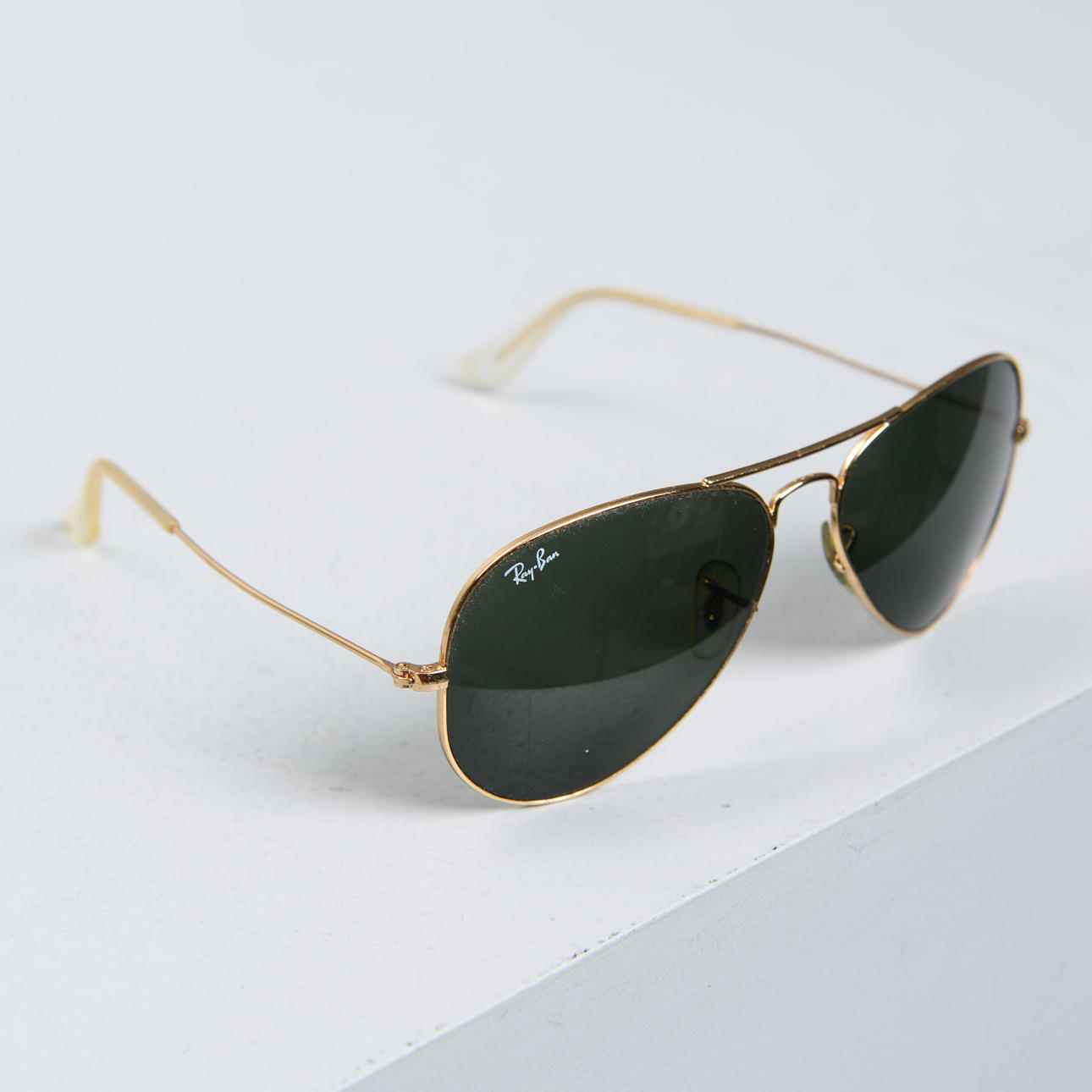 RAY-BAN, Aurinkolasit, aviator-malli.