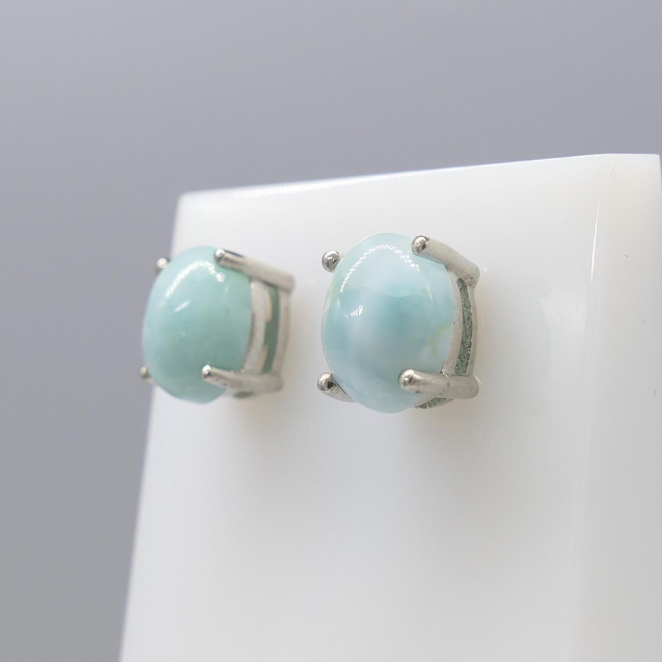 NATURAL LARIMAR Ohrstecker.