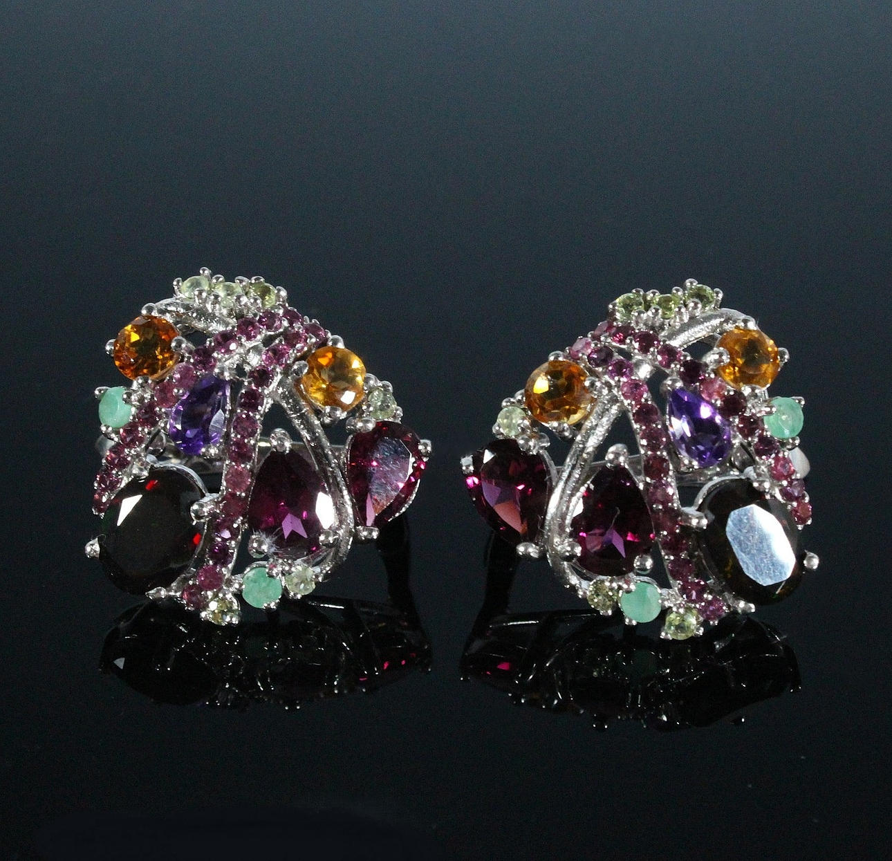 925 silver hjärtformade örhängen.