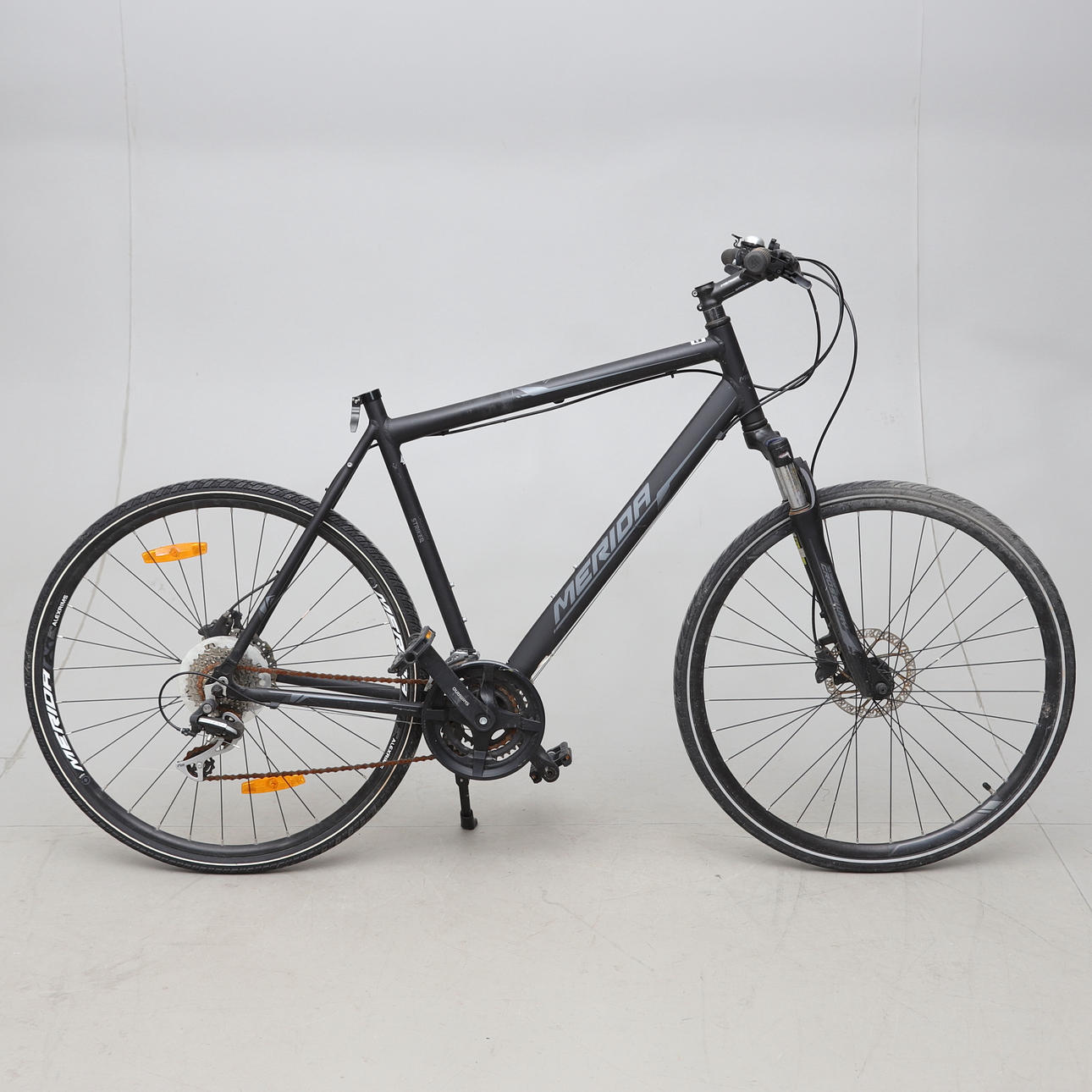 BICYCLE, 28", Merida Crossway Striker.