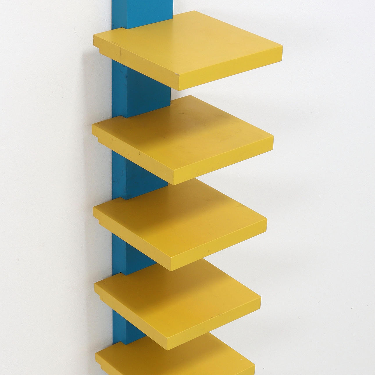 JOHN CANDELL. A bookcase, “Pilaster”, Källemo.