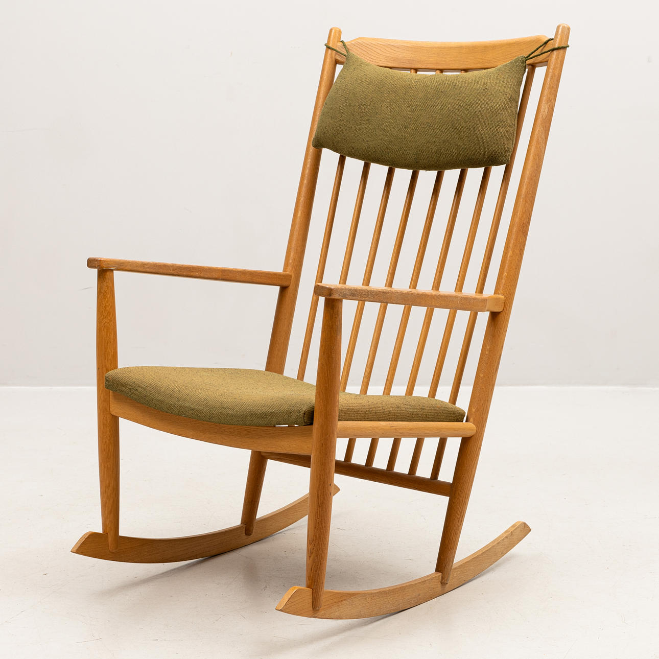 GYNGESTOL, IKEA egetræ, „Hobby“, 1960'erne.